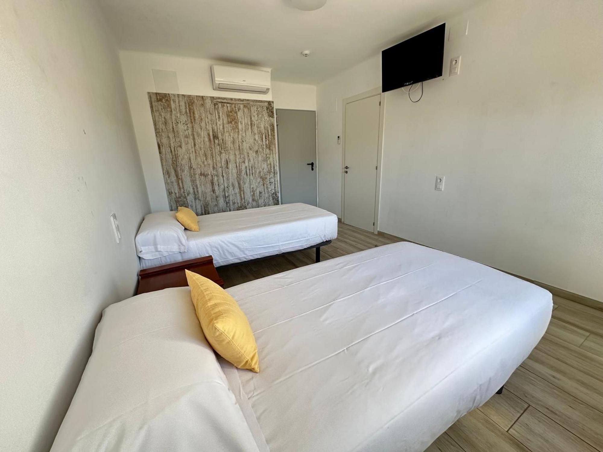 Agi Gloria Rooms Roses Dış mekan fotoğraf