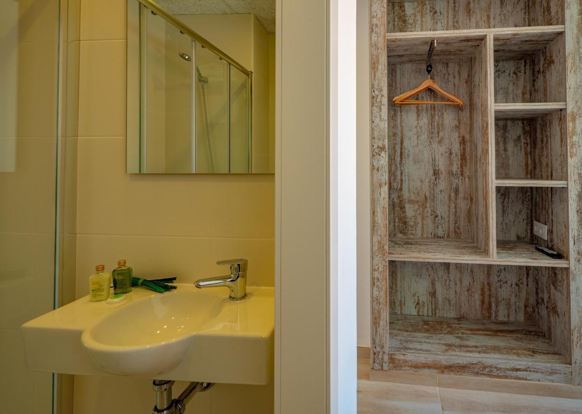 Agi Gloria Rooms Roses Dış mekan fotoğraf